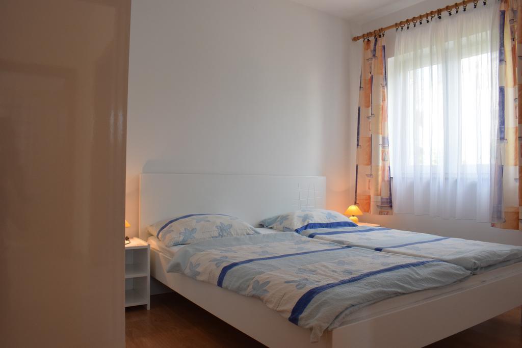 Apartments Green Oasis Malinska Ngoại thất bức ảnh