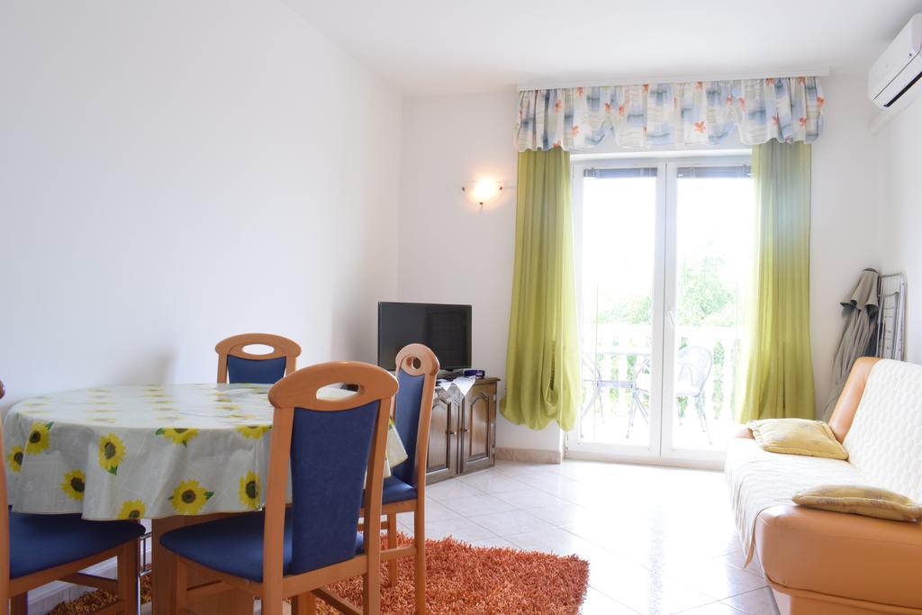 Apartments Green Oasis Malinska Ngoại thất bức ảnh